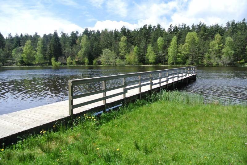 Gite Des 3 Etangs Malvières Exterior foto